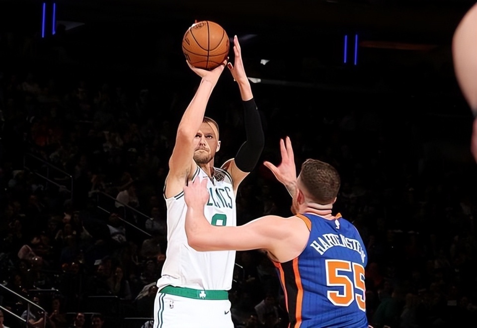 关于今晚体能课后,波士顿凯尔特人外线爆发备战法国杯,目标明确,心理建设被强调的信息 关于今晚体能课后,波士顿凯尔特人外线爆发备战法国杯,目标明确,心理建设被强调的信息